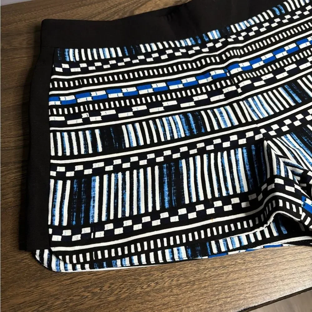 J. Crew Blue Black Printed Shorts Side Zipper 10
